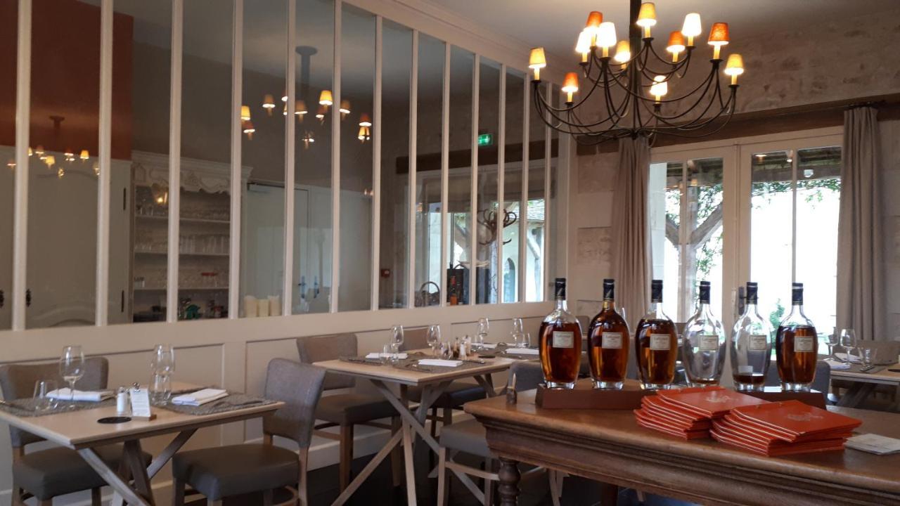 Logis Hotel Restaurant Relais De La Mothe Yzeures-sur-Creuse Buitenkant foto